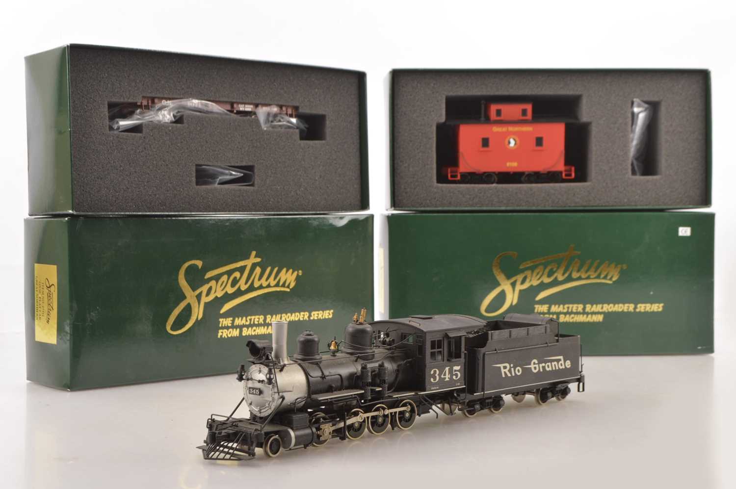 Milestone Models 0N30 Gauge Rio Grande black 345 2-8-0 Locomotive and Tender and Spectrum wagons AN