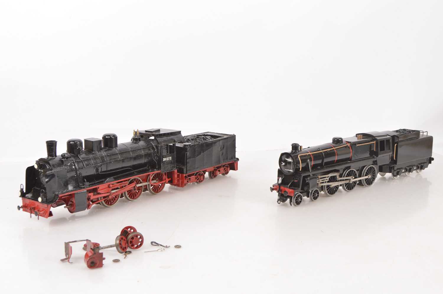Pair of Scratchbuilt 0 Gauge 3-Rail UK and Continental black Locomotives and Tenders,