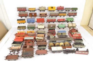 Unboxed modified or incomplete Hornby 0 Gauge Stock and parts for spares or repair (qty),