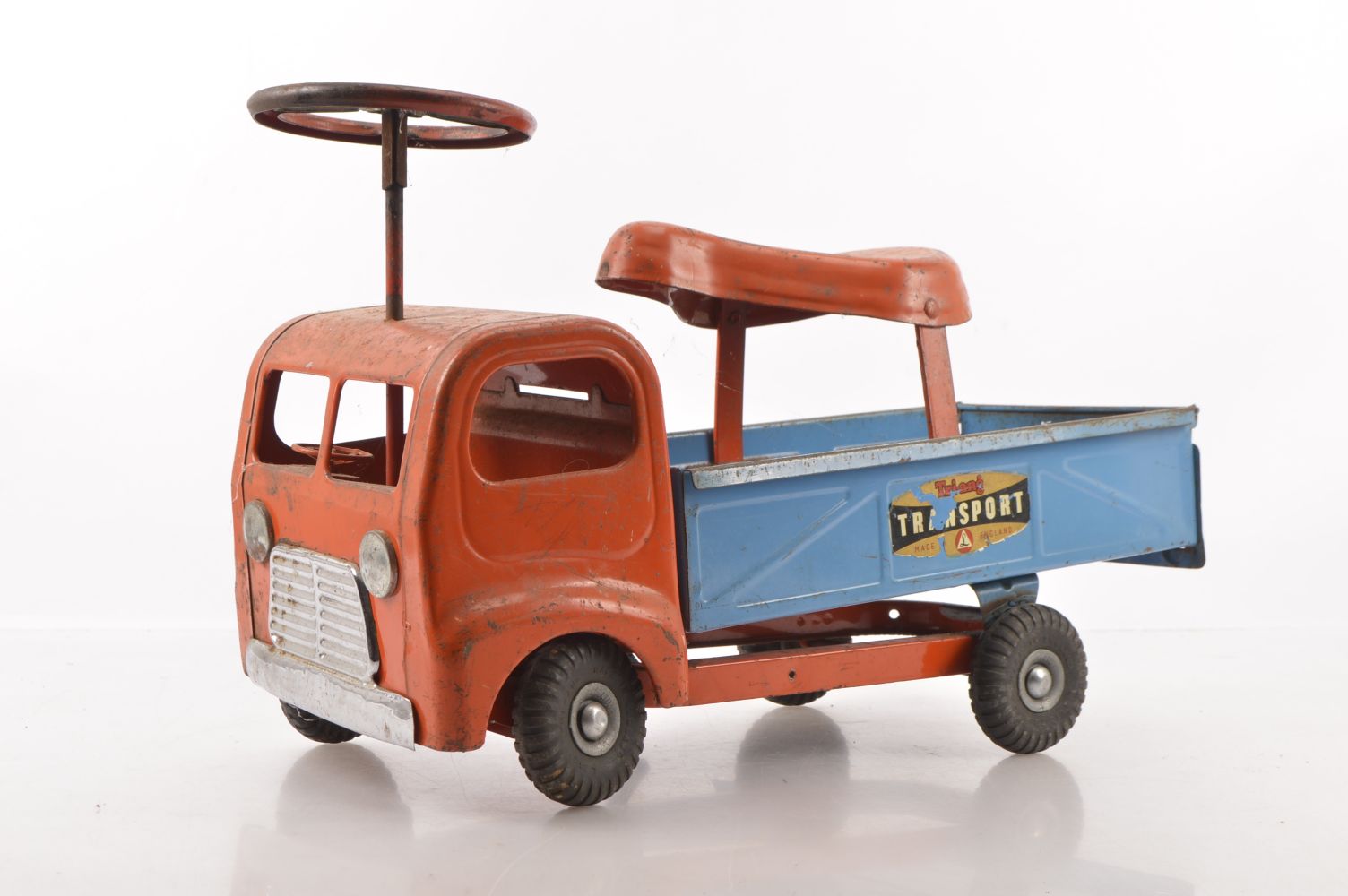 Popular Diecast Toys, Figures & Larger Gauge Trains Auction - Special Auction Services