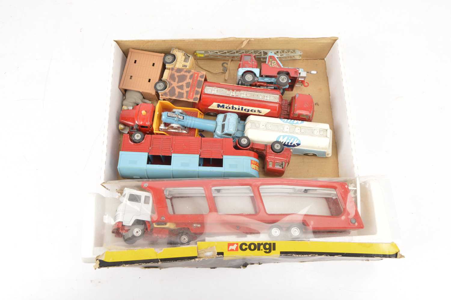 Postwar and Later Playworn Corgi Commercial and Military Vehicles (40+) - Image 3 of 3