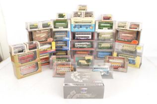 Modern Diecast OO Scale/1:76 Scale and N Scale, Public Transport Models (37),