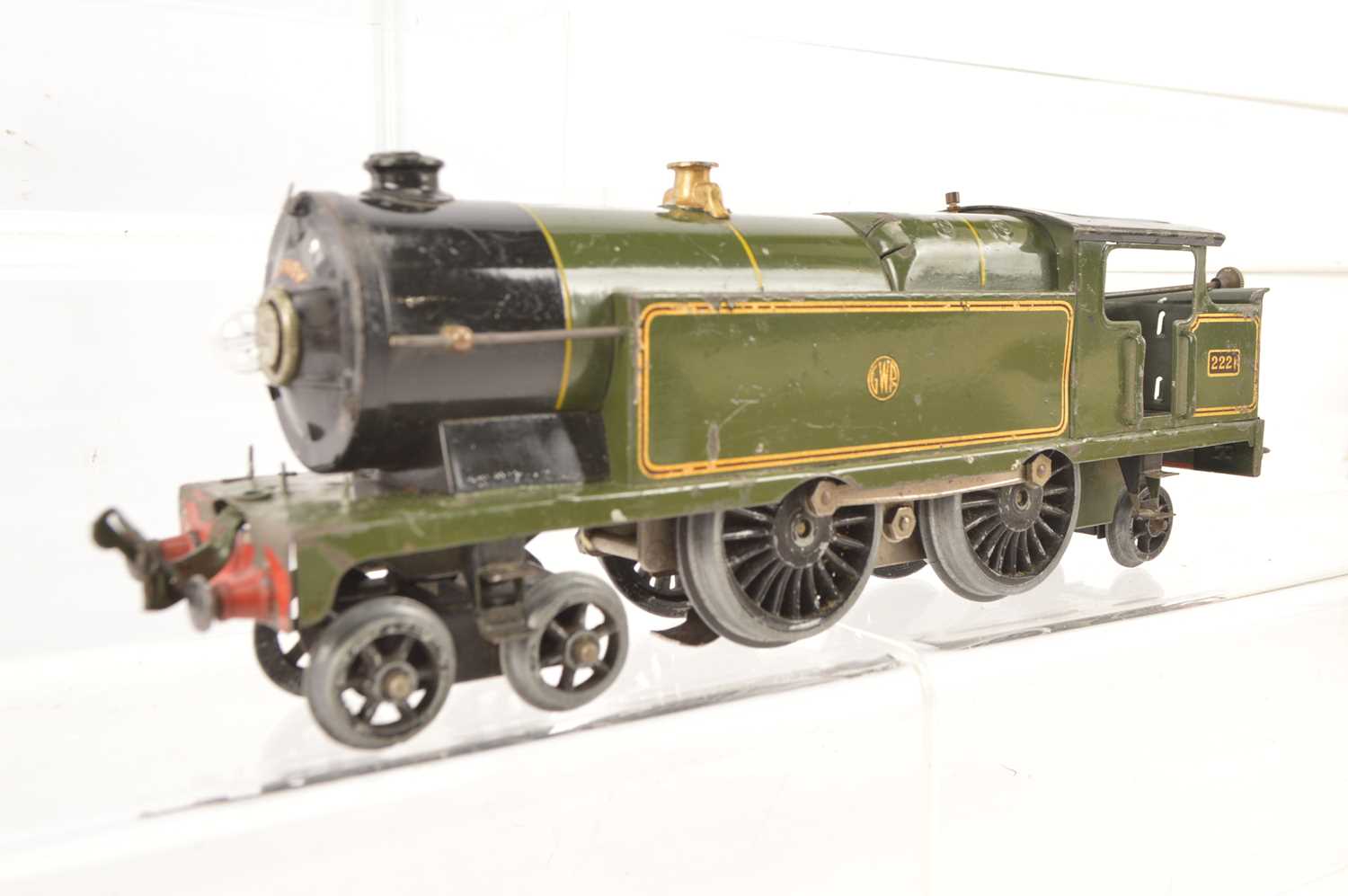 Hornby 0 Gauge No 2 GWR green 3-Rail 2221 4-4-2T 20v Tank Locomotive,