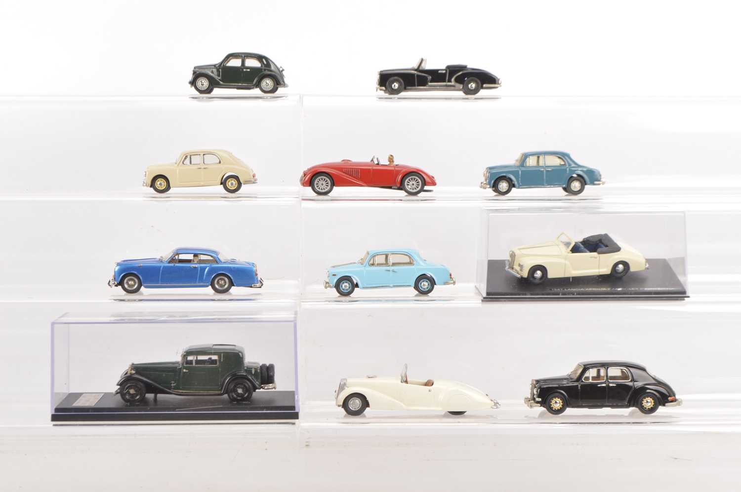 1:43 Scale Resin and White Metal Kit Built Pre and Post War Cars (11),