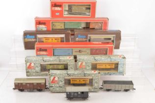 Lima 0 Gauge Freightliner wagons and other British Outline goods Rolling Stock (11),