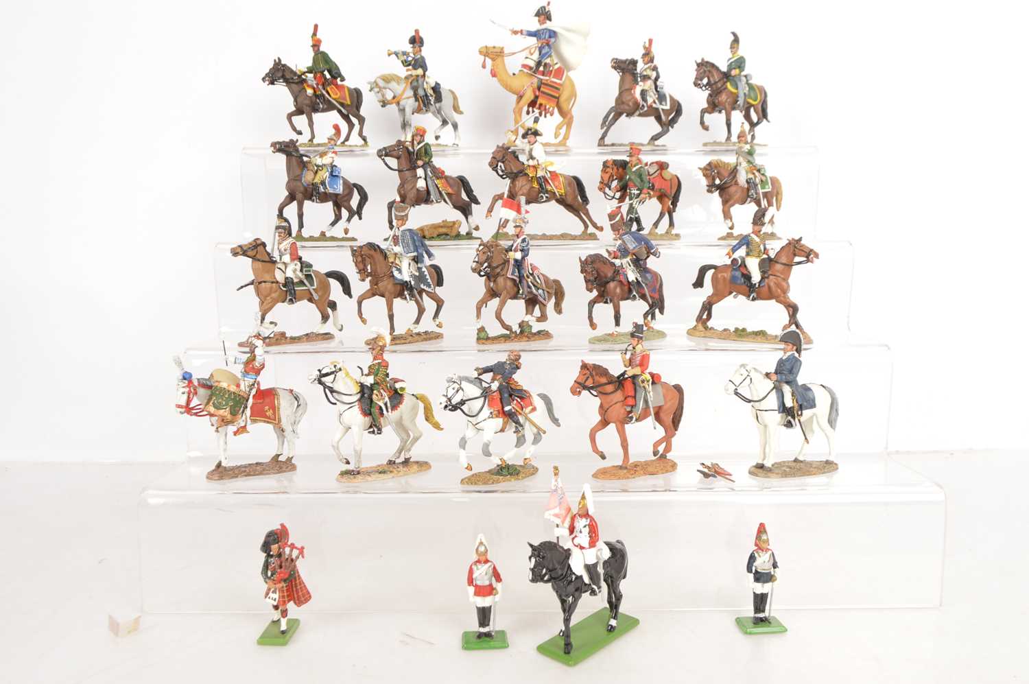 Timpo Kellogg's Britains Hong Kong Wild West plastic figures and animals (qty), - Image 2 of 2