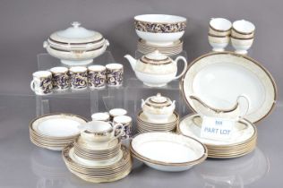 A very extensive dinner service in Wedgwood 'Cornucopia' pattern,