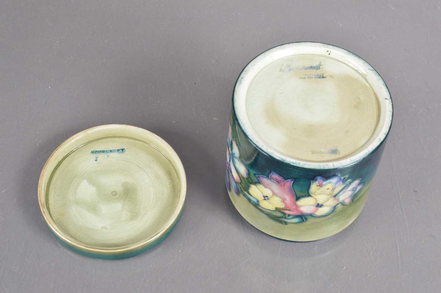 A Moorcroft lidded jar in 'Freesia' pattern circa 1930, - Image 2 of 2