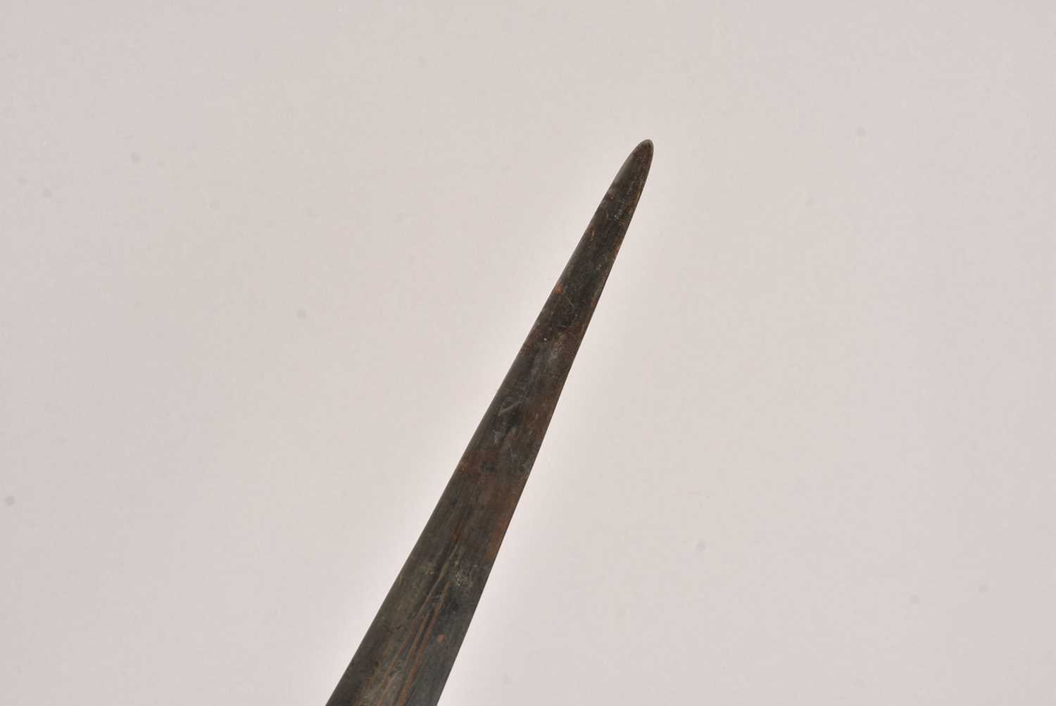 An African short sword, - Image 5 of 20