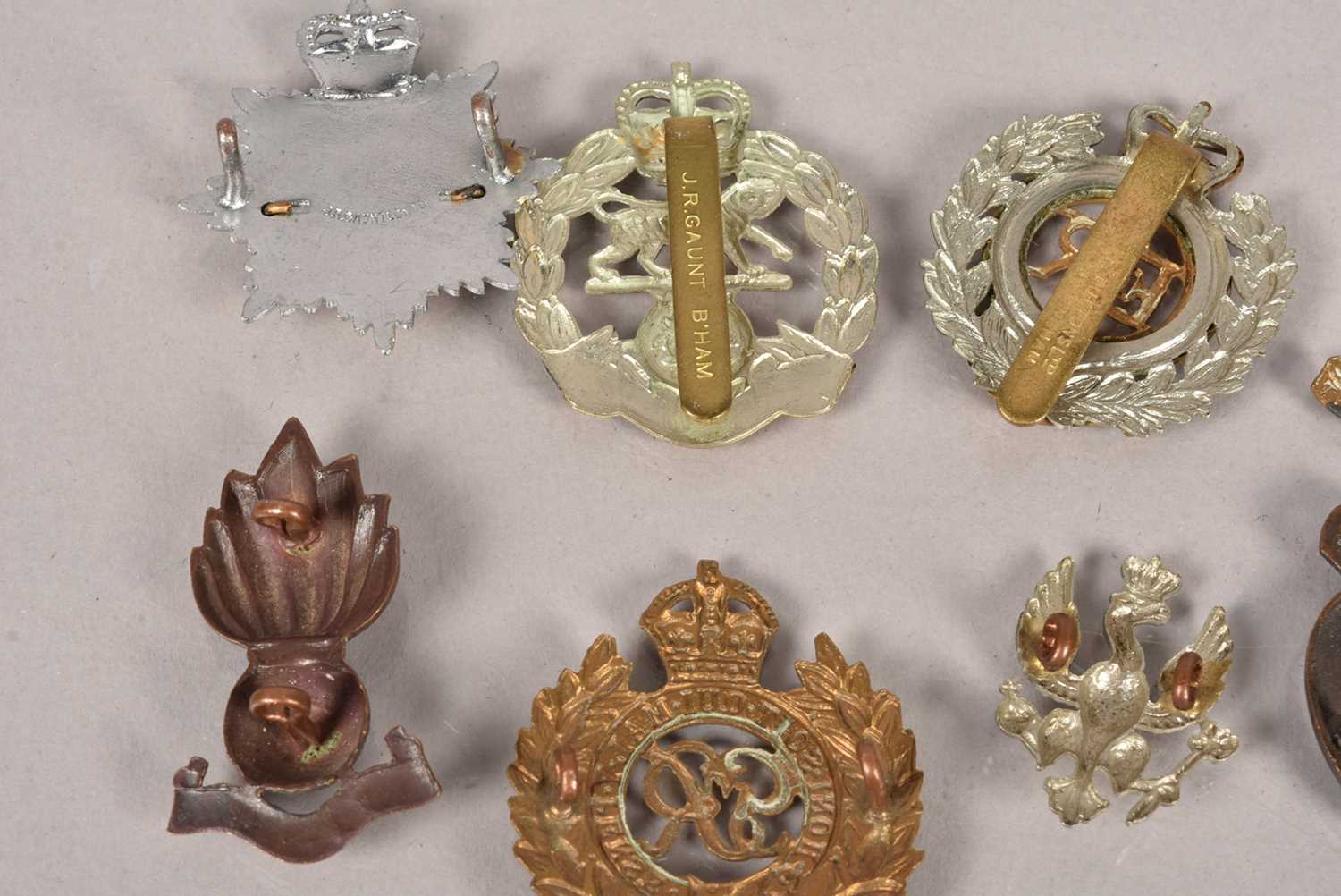 A collection of British Cap badges, - Image 2 of 12