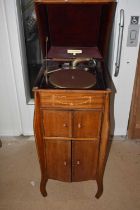 Cabinet Gramophone,
