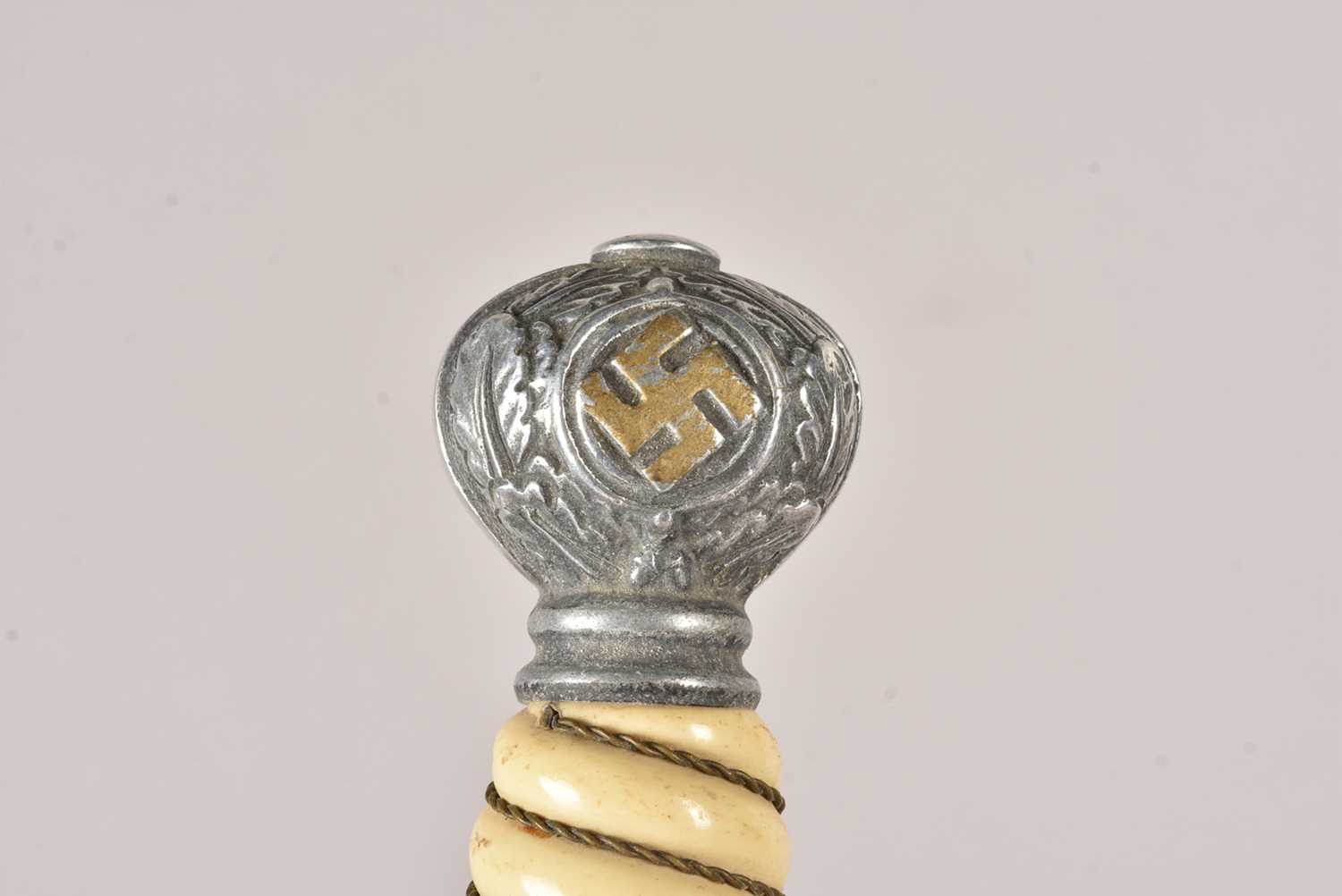 A WWII German 2nd Pattern Luftwaffe Dagger, - Image 3 of 7