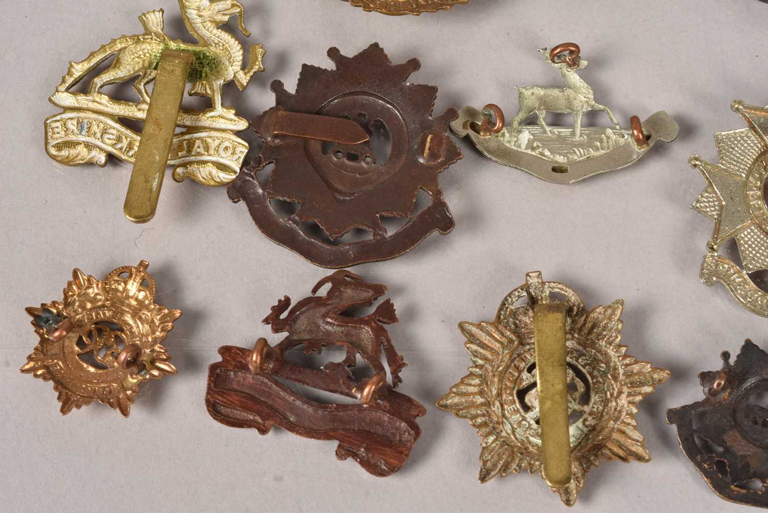 A collection of British Cap badges, - Image 11 of 12