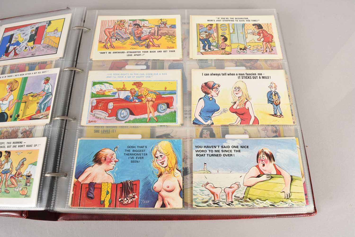 A large Collection of Humorous Seaside Saucy Postcards and Dufex Foil/hologram Post Cards (2000 + in - Image 10 of 32