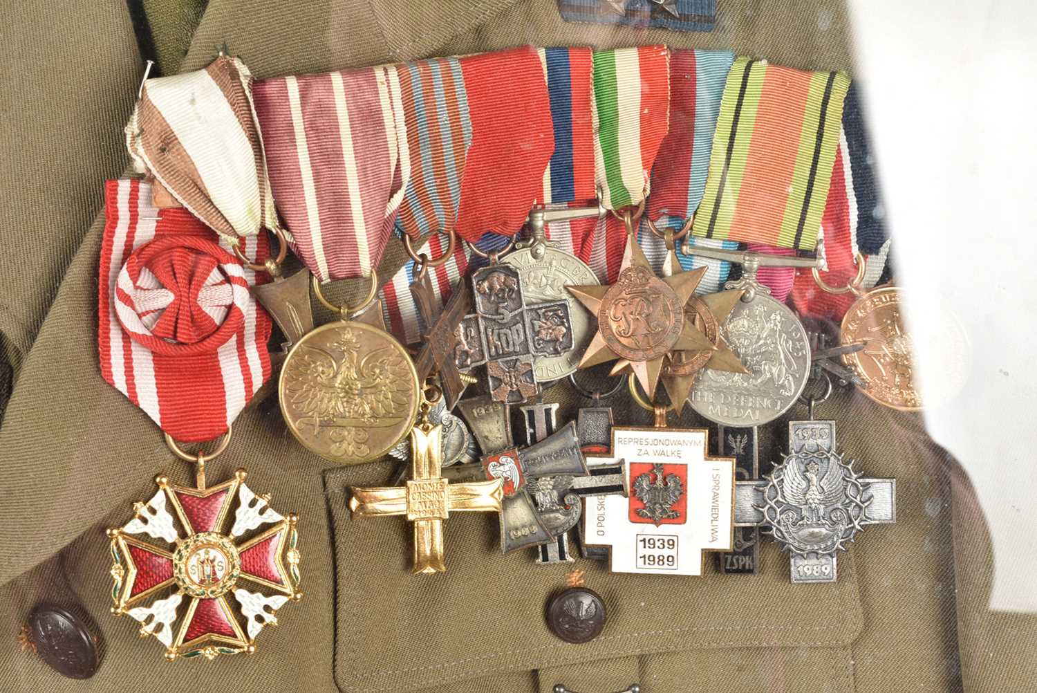 A WWII Polish medal group, - Image 2 of 6