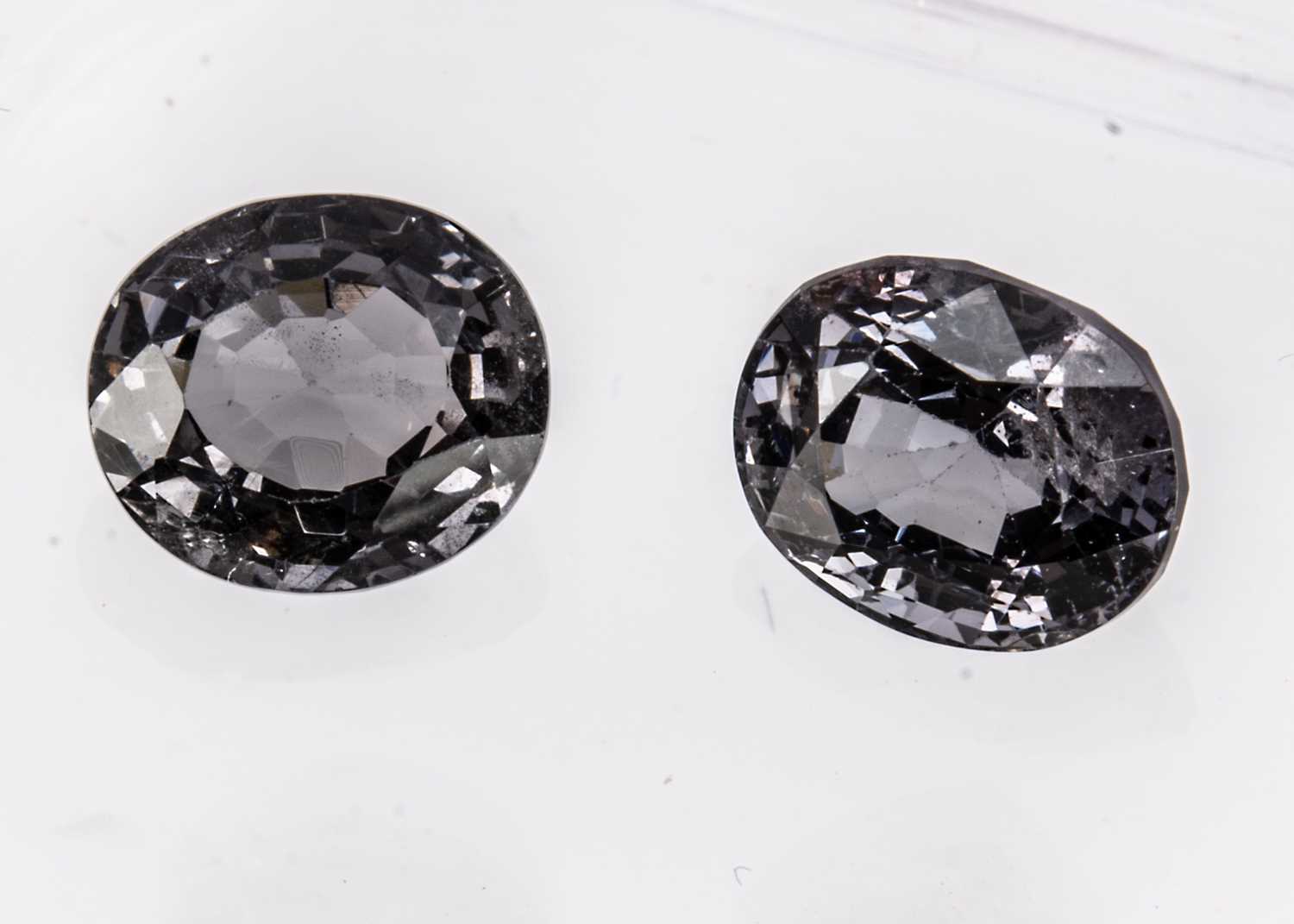 Two certificated Burmese Spinels,