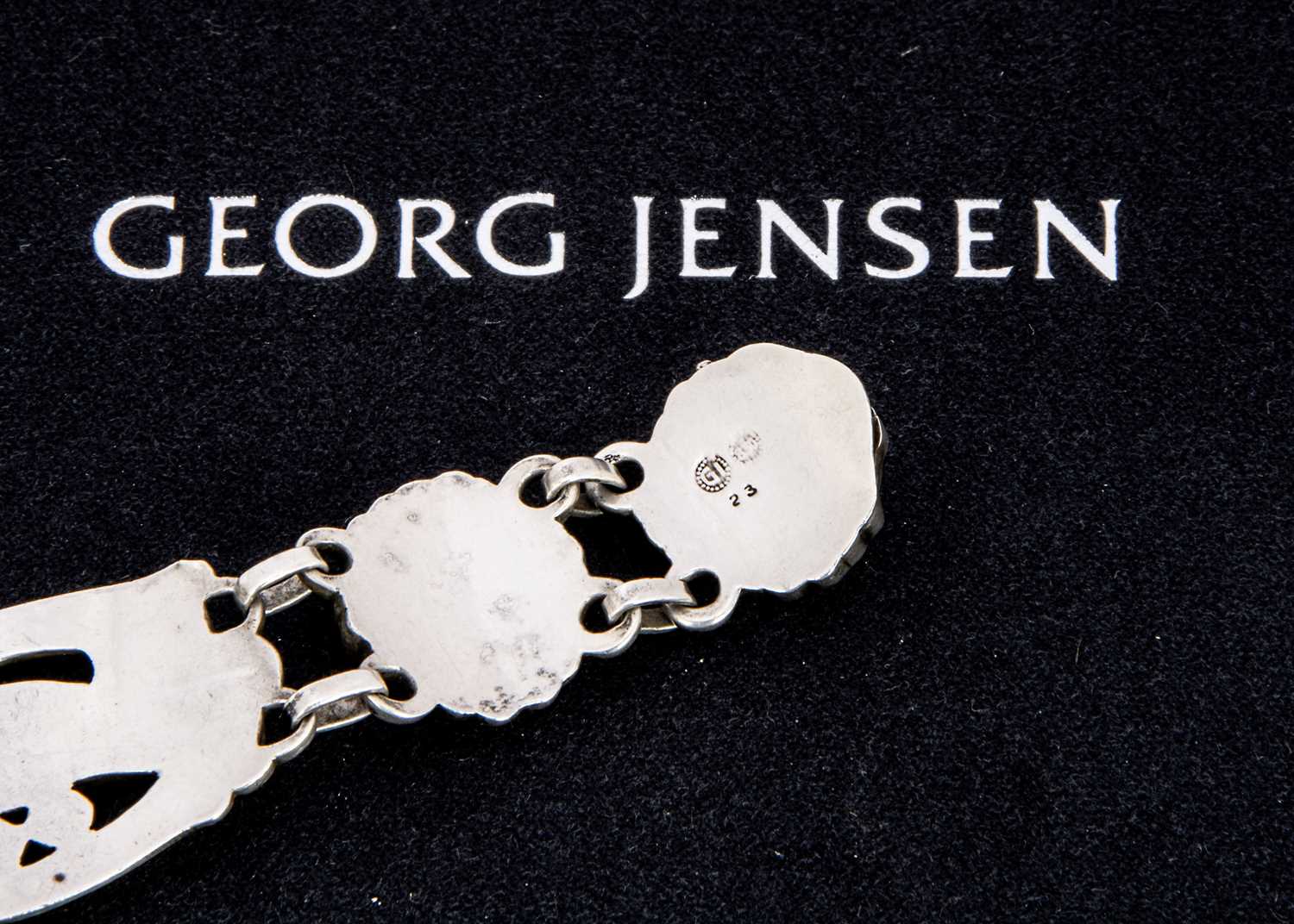 An early Georg Jensen lapis lazuli bird bracelet no. 23, - Image 2 of 4