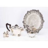 A George V silver teapot,