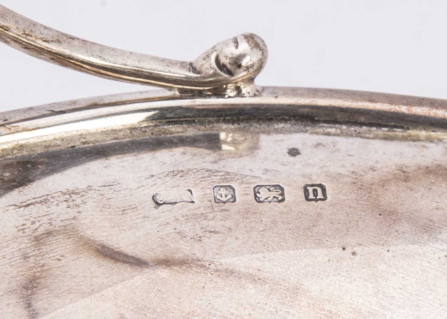 A George V silver twin handled dish, - Image 2 of 3