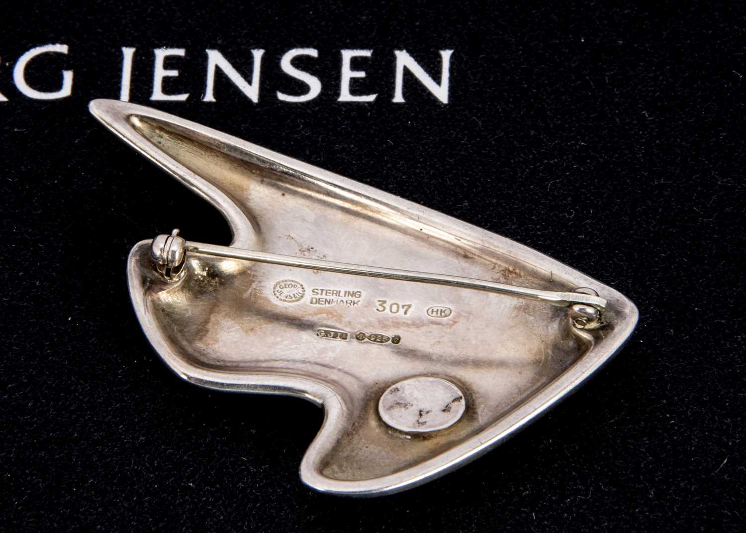 Henning Koppel for Georg Jensen blue fish 307 silver brooch, - Image 2 of 3