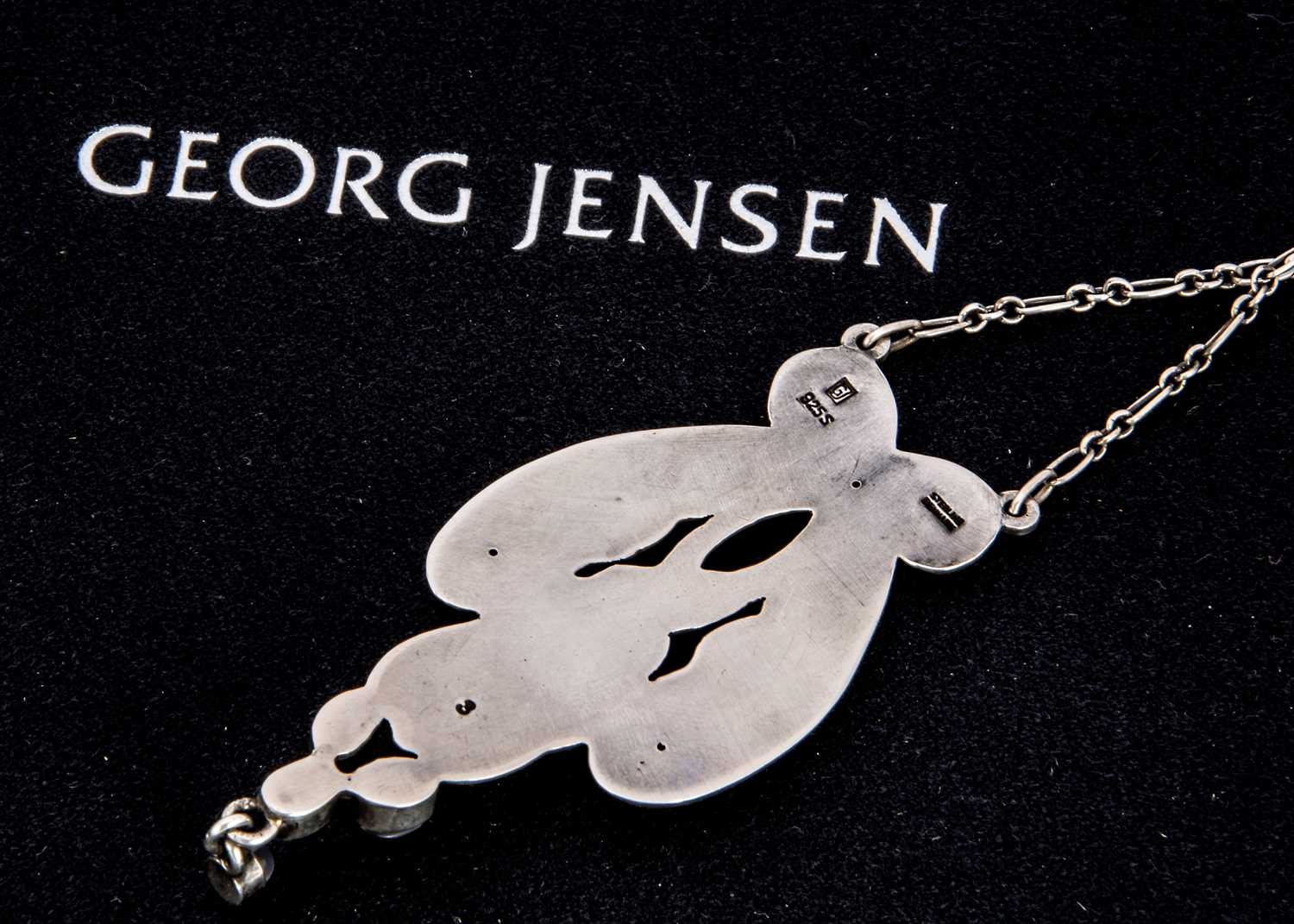 An early 20th century Georg Jensen no 3 silver moonstone pendant, - Bild 2 aus 3
