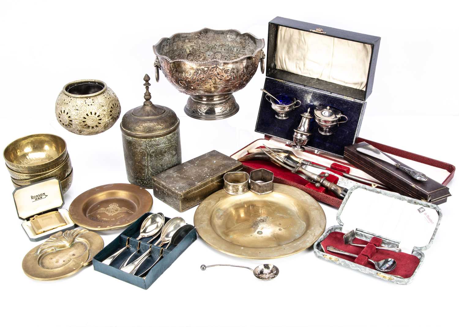 A box of metalware,