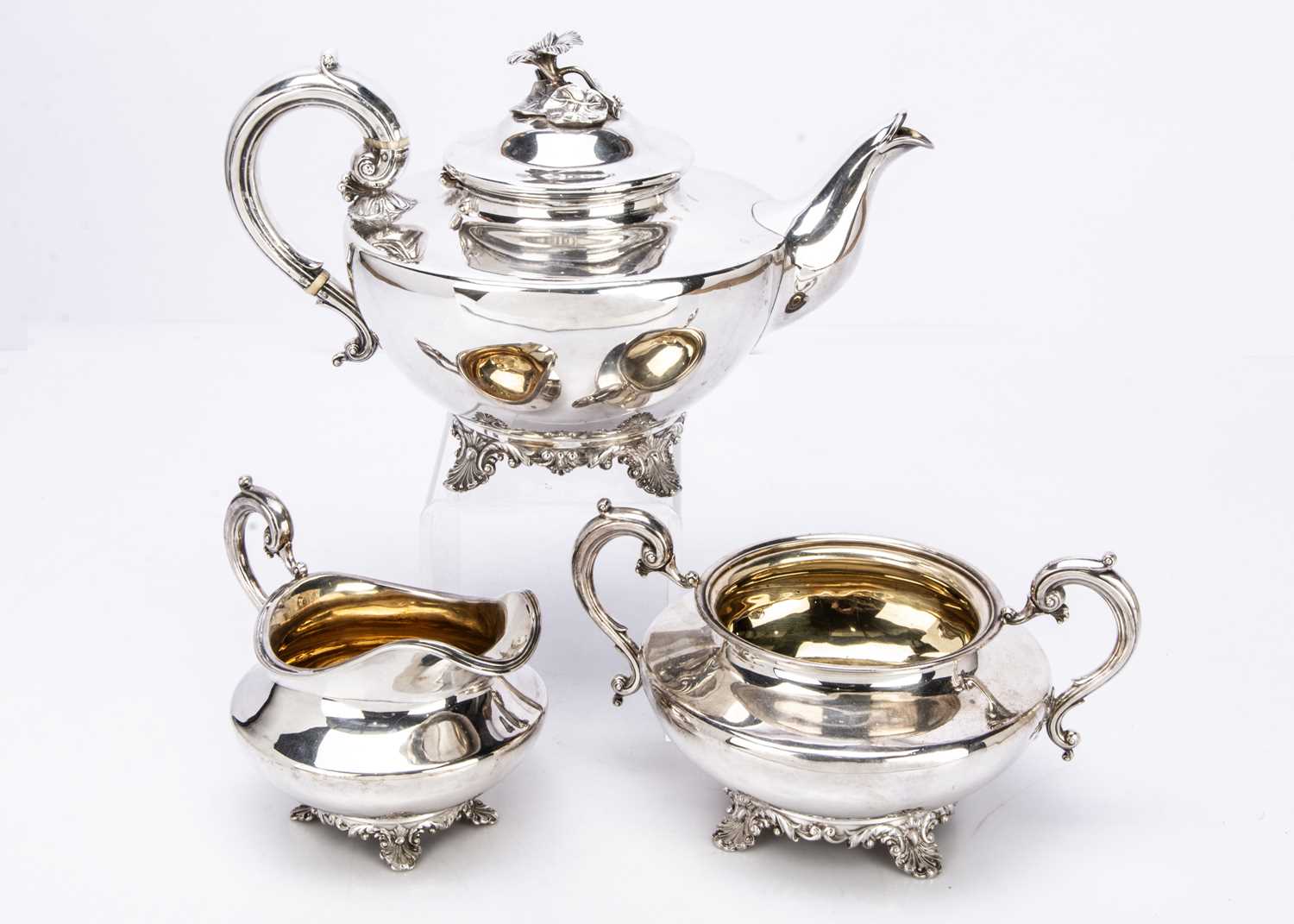 An 1830s silver three piece tea set by WB,