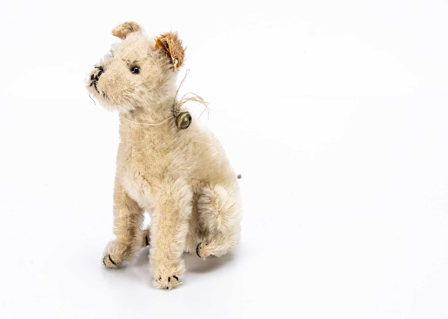 A rare seated Steiff Fox terrier dog circa 1910, with complete white ear tag, - Image 2 of 2