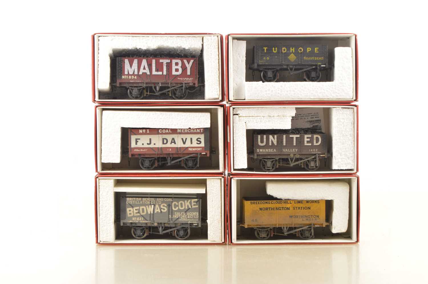 Lot De 4 Wagons Airfix Pour Transport Privé – Modèles Réduits En état Impeccable