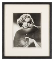 Marilyn Monroe (1950s) Original US photographic publicity still Unframed: 10 x 8 in. (25 x 20 cm)Fra