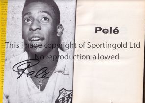 PELE / AUTOGRAPH Hardback book and dust jacket, The Autobiography signed on his picture inside in