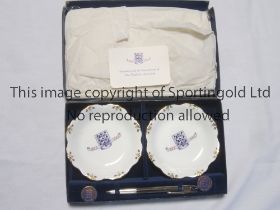 F.A. CENTENARY 1963 A boxed gift presented by the FA including 2 small ceramic dishes, a pen and 2