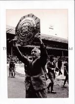 BILL SHANKLY / LIVERPOOL A 10" x 7" B/W original Press photo 10/8/1974 with stamp and paper notation