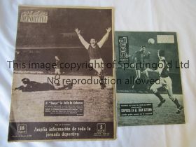 BARCELONA V HIBERNIAN 1960 Two Spanish magazines, Vida Deportivo 28/1/1960 and Dicen 30/12/1960 with