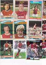 ARSENAL AUTOGRAPHED TRADE CARDS Thirty two various signed cards including Jennings, George, Brady.