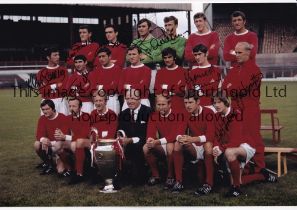 MANCHESTER UNITED AUTOGRAPHS 1968 Autographed 12 x 8 colour photo of players posing with the