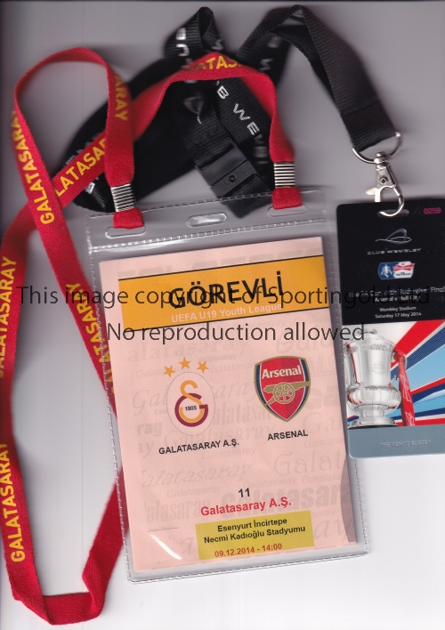 ARSENAL Two lanyard passes for Club Wembley FA Cup with Budweiser Final v Hull City 17/5/2014 and - Bild 2 aus 4