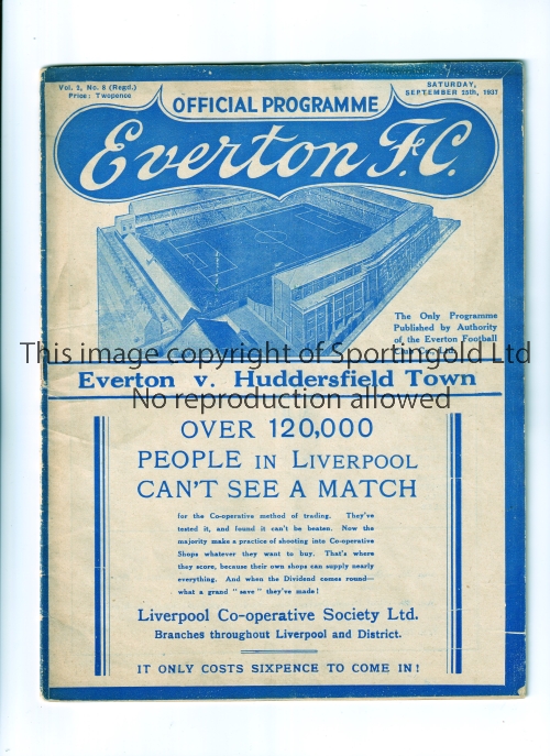 EVERTON V HUDDERSFIELD TOWN 1937 Programme for the League match at Everton 25/9/1937, staple