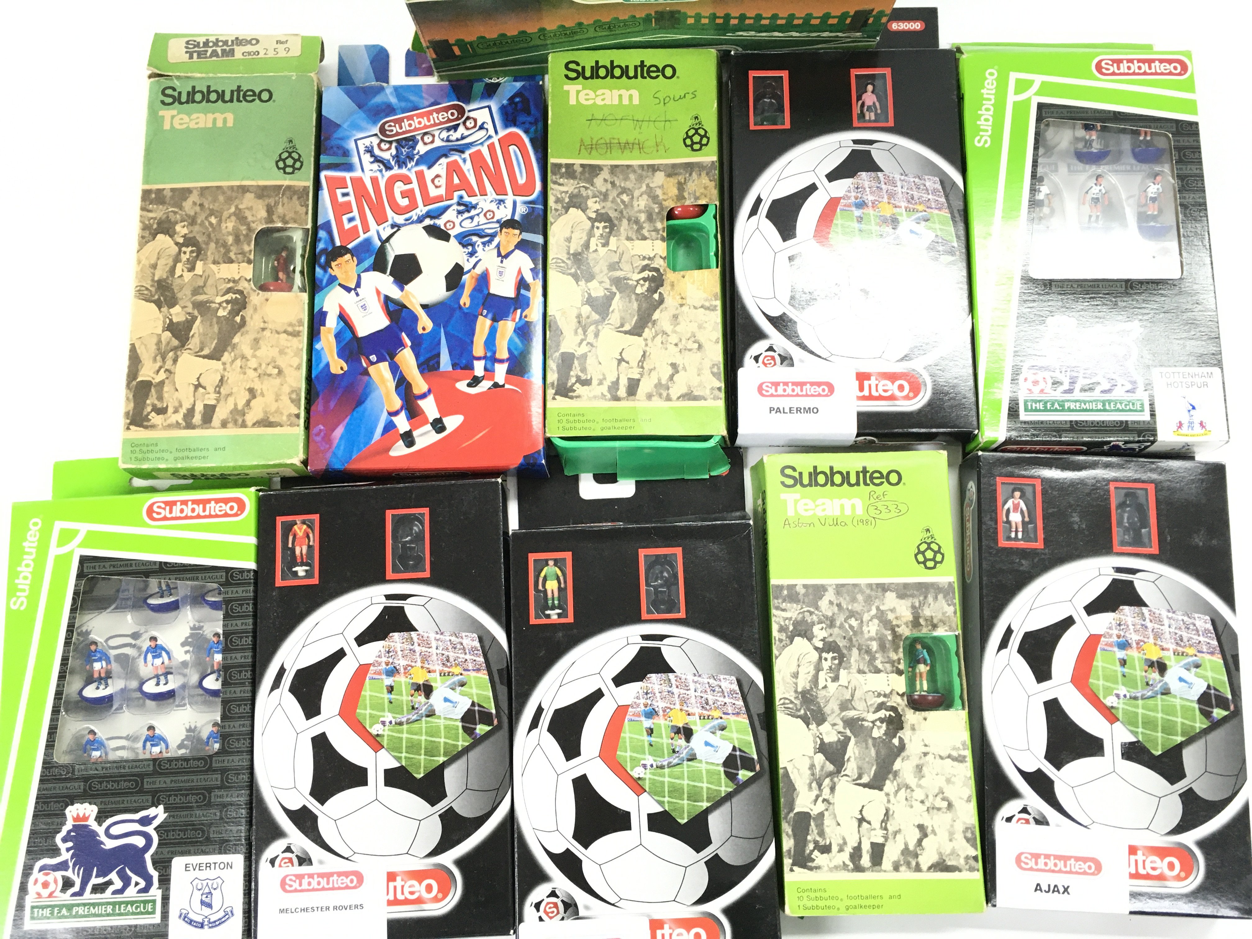 10 Boxed Subbuteo Teams. - Image 5 of 5