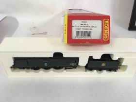 A boxed Hornby model locomotive with Tender R2221.