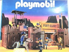 A Boxed Playmobil Fort Glory #3806 appears to be complete. NO RESERVE