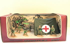 A Boxed Cherilea Toys Commando Set #1707 (Box is W