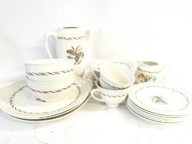 Set of Royal Doulton Woodland china. Including: pl