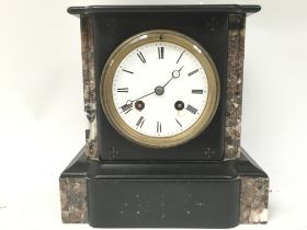 A slate and marble mantle clock 12.5x20x20cm