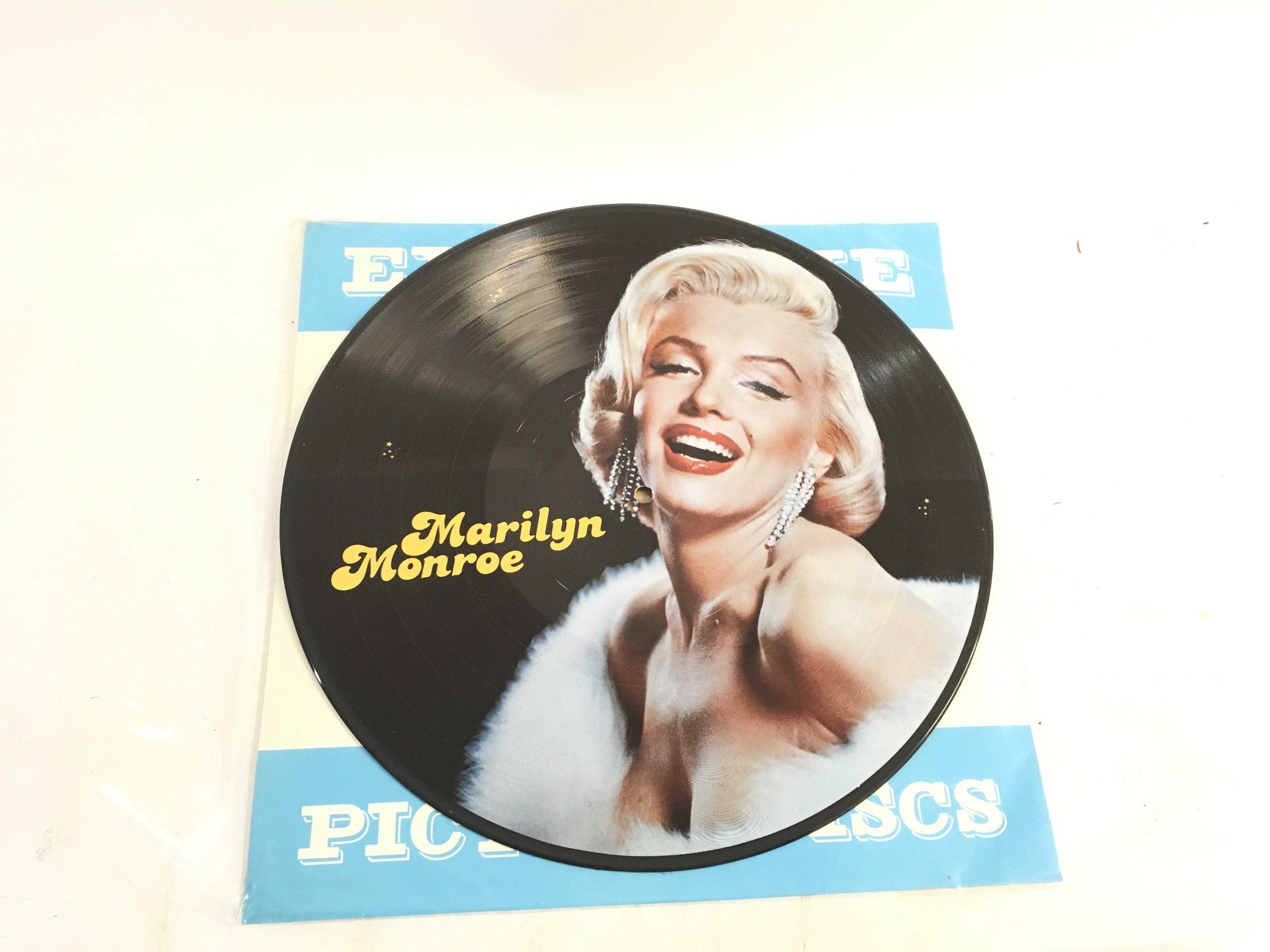 Marilyn Monroe 10 track, 33rpm, 12 inch, picture d - Image 2 of 2