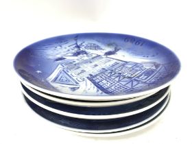 Copenhagen porcelain Christmas plates,19cm in diam