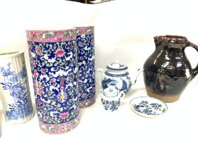 Oriental style Porcelain including vases etc. post