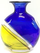Italina glass art vase, 22cm tall. Postage categor