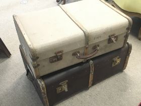 Two Vintage trunks, dimensions 48x76x32cm & 45x68x