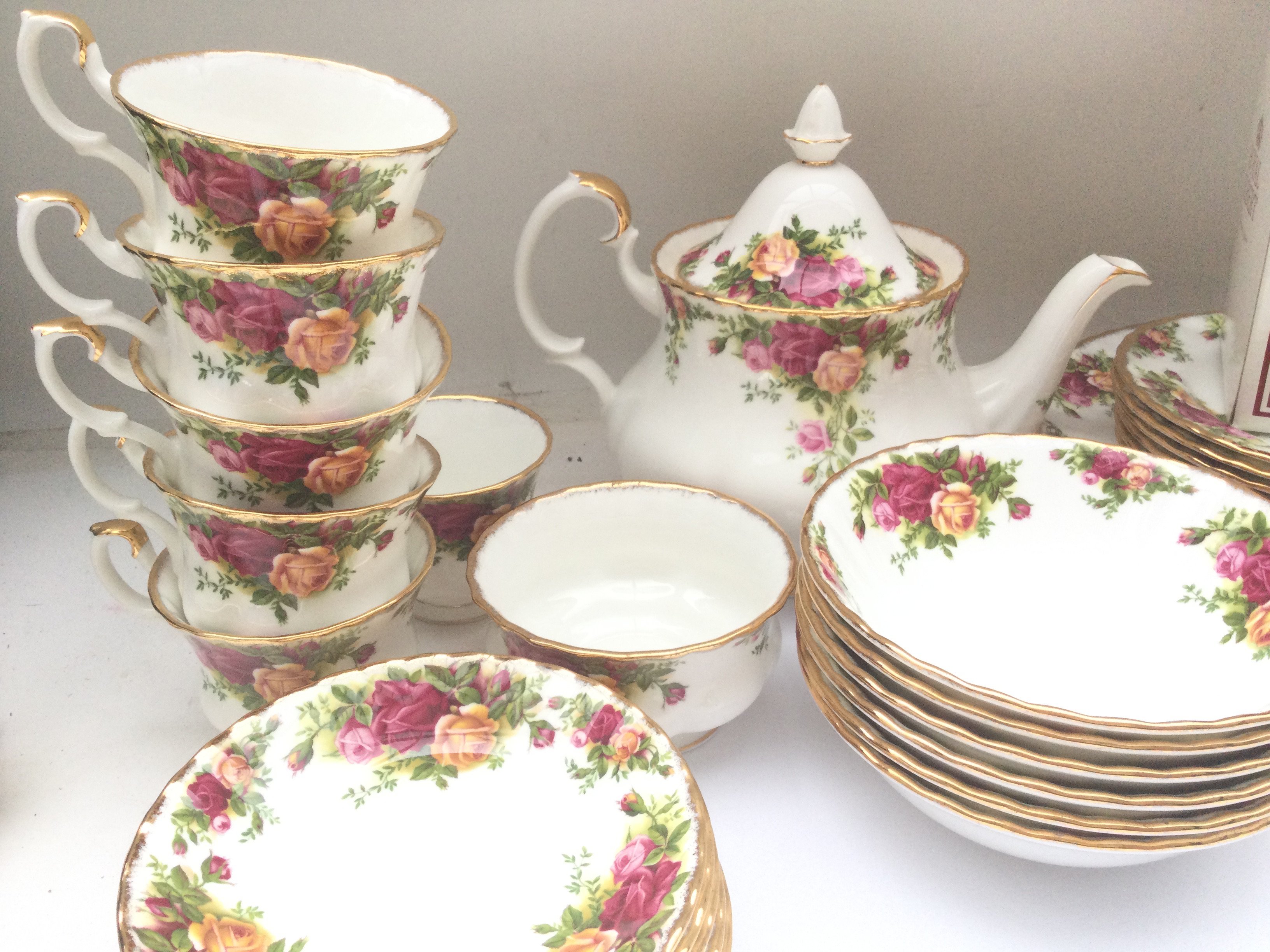 A Royal Albert Country Rose Tea And Dinner Set. - Image 2 of 3